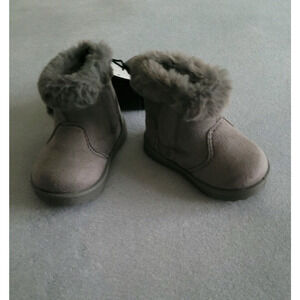 WONDER NATION Infant Girls Faux Shearling Grey Boots--Sz 2--New!